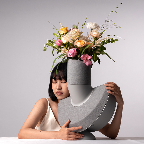 Dongwook Yang‘s Product Designs that Tell Stories.