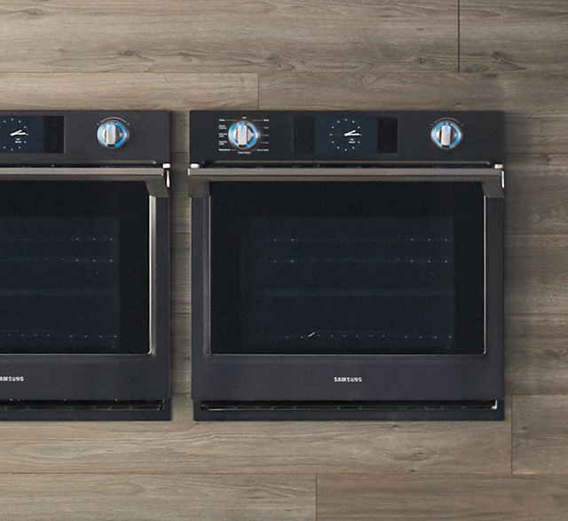 An image shows Samsung’s Black Metal Premium Plus oven.