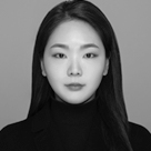 This is the profile picture of designer Shin Young-mi.