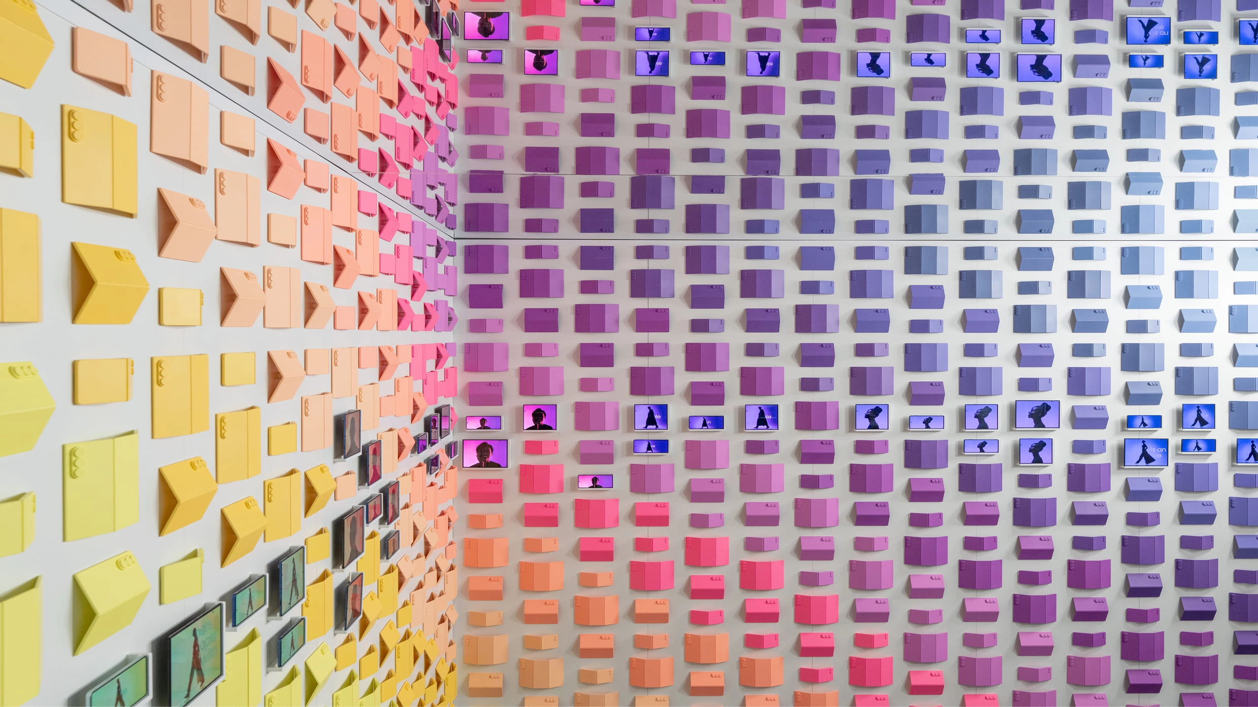 Unfold Your Story space showcasing the color spectrum of foldable devices for diverse lifestyles.