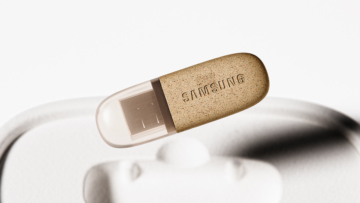 A production image of the Memory Capsule, the work of one of the Recreate finalist teams. It's a USB in capsule form. 