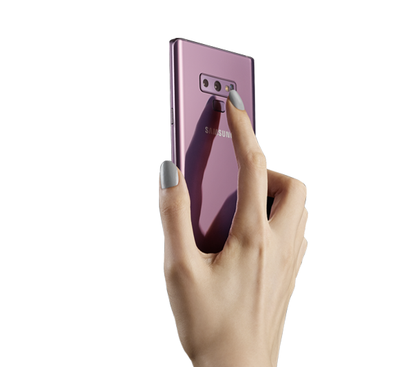 This is an image of hand holding a Lavender Galaxy Note9.