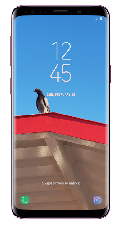 A lock screen image that has been applied with five versions of Adaptive color is on the Galaxy S9’s screen.