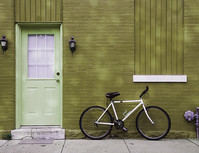 This is an image of a red wall visible to a red color blindness.