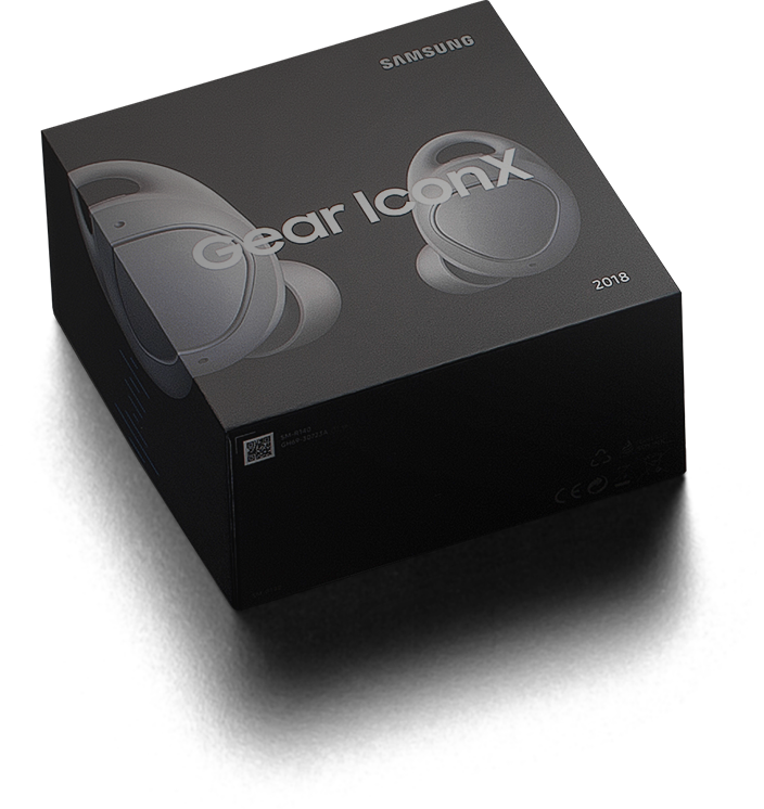 삼성전자 기어 360 패키지가 연결되어 세워져있습니다.