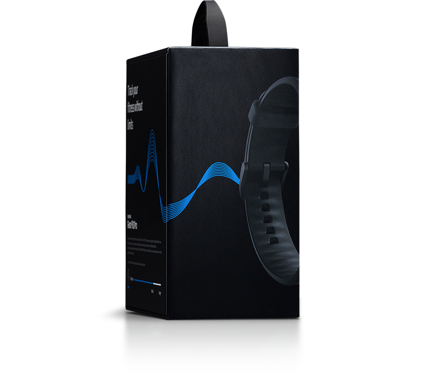 삼성전자 기어 핏2 Pro 패키지 모습입니다.